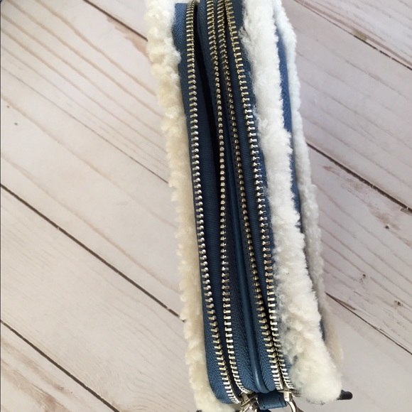 Coach small crossbody bag - Picture 3 of 7